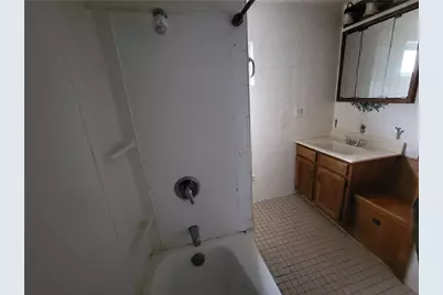 730 Chestnut St, New Castle, PA 16101 - Photo 24