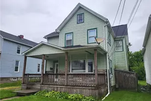 730 Chestnut St, New Castle, PA 16101 - Photo 1