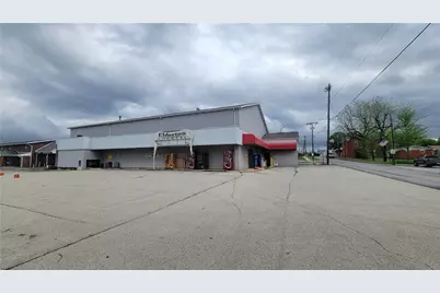 109 E Saltwork St, Elderton Boro, PA 15736 - Photo 1