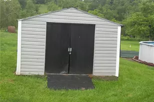 944 Mapletown Rd, Mapletown, PA 15338 - Photo 18