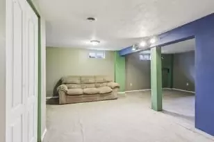 200 Edgewood Dr, Hopewell Township, PA 15001 - Photo 32