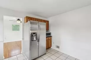 200 Edgewood Dr, Hopewell Township, PA 15001 - Photo 14