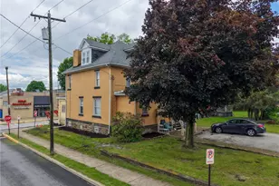 201 Thompson St, Latrobe, PA 15650 - Photo 8