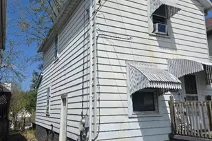 421 North St, Sharon, PA 16146 - Photo 2