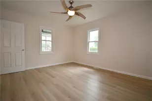 4 Brentwood Dr, Kennedy Township, PA 15136 - Photo 12