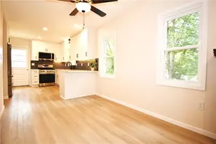 4 Brentwood Dr, Kennedy Township, PA 15136 - Photo 6