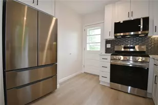 4 Brentwood Dr, Kennedy Township, PA 15136 - Photo 10