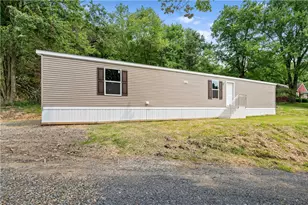 213 Main Hill Rd, Fairview Township, PA 16041 - Photo 2