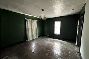 221 Friendship St, New Castle, PA 16101 - Photo 10