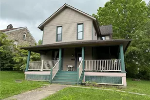 216 Center St, Slippery Rock, PA 16057 - Photo 1