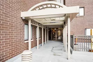 5600 Munhall Rd, Pittsburgh, PA 15217 - Photo 2