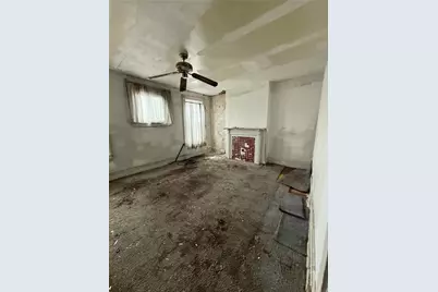 810 N Lang Ave, Homewood Brushton, PA 15208 - Photo 6