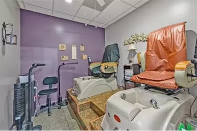 2750 Golden Mile Hwy, Pittsburgh, PA 15239 - Photo 8