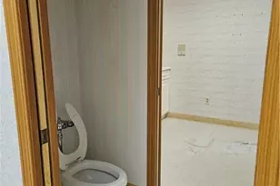 911 Ligonier St, Latrobe, PA 15650 - Photo 14