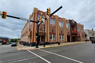 911 Ligonier St, Latrobe, PA 15650 - Photo 2