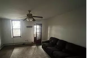 2918 Leander St, Pittsburgh, PA 15219 - Photo 2