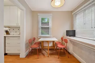 2323 Tilbury Ave, Pittsburgh, PA 15217 - Photo 14