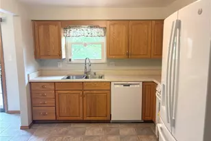 199 Lyon Ln, Lancaster Township, PA 16037 - Photo 12