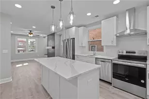 748 Anaheim St, Schenley Heights, PA 15219 - Photo 14