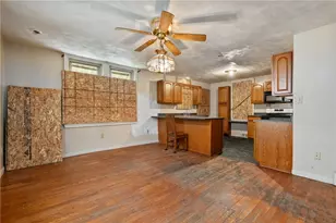 533 Woodward Ave, Stowe Township, PA 15136 - Photo 8