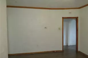 3921 Portman Ave, Observatory Hill, PA 15214 - Photo 6