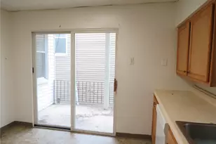 3921 Portman Ave, Observatory Hill, PA 15214 - Photo 10