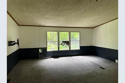 122 Arrowhead Rd, Allegheny Township, PA 16373 - Photo 4