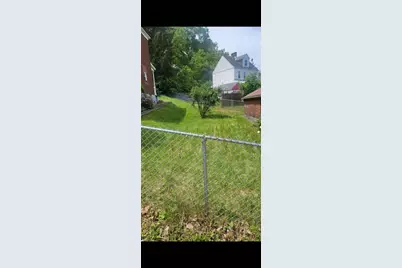 2722 Bethesda  St, Pittsburgh, PA 15227 - Photo 20
