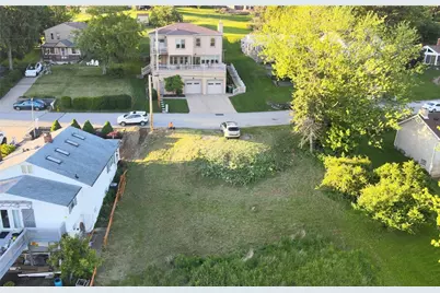 758 Parkview Drive, Pittsburgh, PA 15215 - Photo 1