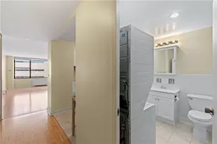 112 Washington Pl, Downtown Pgh, PA 15219 - Photo 14