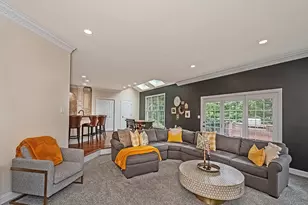 906 Big Bear Ct, Adams Township, PA 15044 - Photo 8