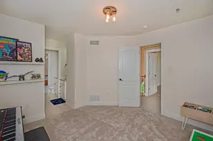 906 Big Bear Ct, Adams Township, PA 15044 - Photo 36