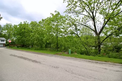 Lot 37 Essex Dr, Hempfield Township, PA 15601 - Photo 4