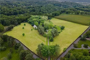 601 Backbone Rd, Sewickley Heights, PA 15143 - Photo 4