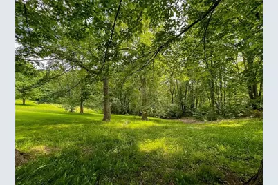 105 McClellan Dr, Summit Township, PA 16001 - Photo 1