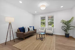 8952 Eastwood Rd, Pittsburgh, PA 15235 - Photo 4