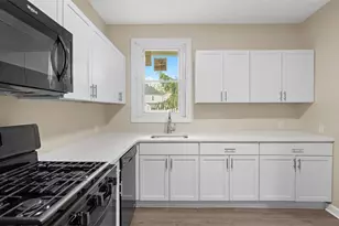 543 4th St, Pitcairn, PA 15140 - Photo 2