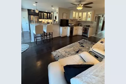 204 Thornberry Cir, Pittsburgh, PA 15234 - Photo 12