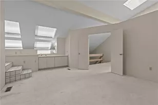 2811 Leona Ln, Robinson Twp, PA 15108 - Photo 16