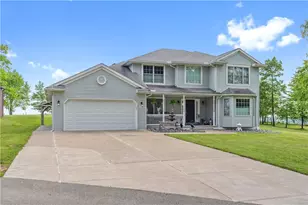 2834 Washington Blvd, Liberty Boro, PA 15133 - Photo 1