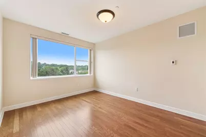 5570 Centre Ave #306, Pittsburgh, PA 15232 - Photo 10