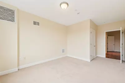 5570 Centre Ave #306, Pittsburgh, PA 15232 - Photo 16