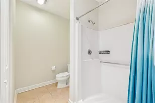 5570 Centre Ave, Pittsburgh, PA 15232 - Photo 20