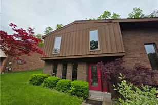 106 Larchwood Dr, Wilkins Township, PA 15145 - Photo 1