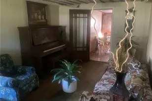 198 Keeny Row, New Salem, PA 15468 - Photo 16