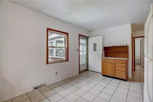 952 Seybertown Rd, Perry Township, PA 16041 - Photo 10