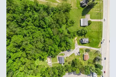 920 Washington Rd, South Strabane, PA 15301 - Photo 4