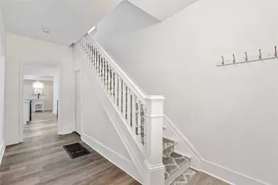 2 Elmont St, Pittsburgh, PA 15205 - Photo 6