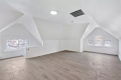 2 Elmont St, Pittsburgh, PA 15205 - Photo 26