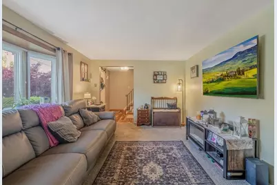 3804 Cynthia Dr, Pittsburgh, PA 15227 - Photo 8